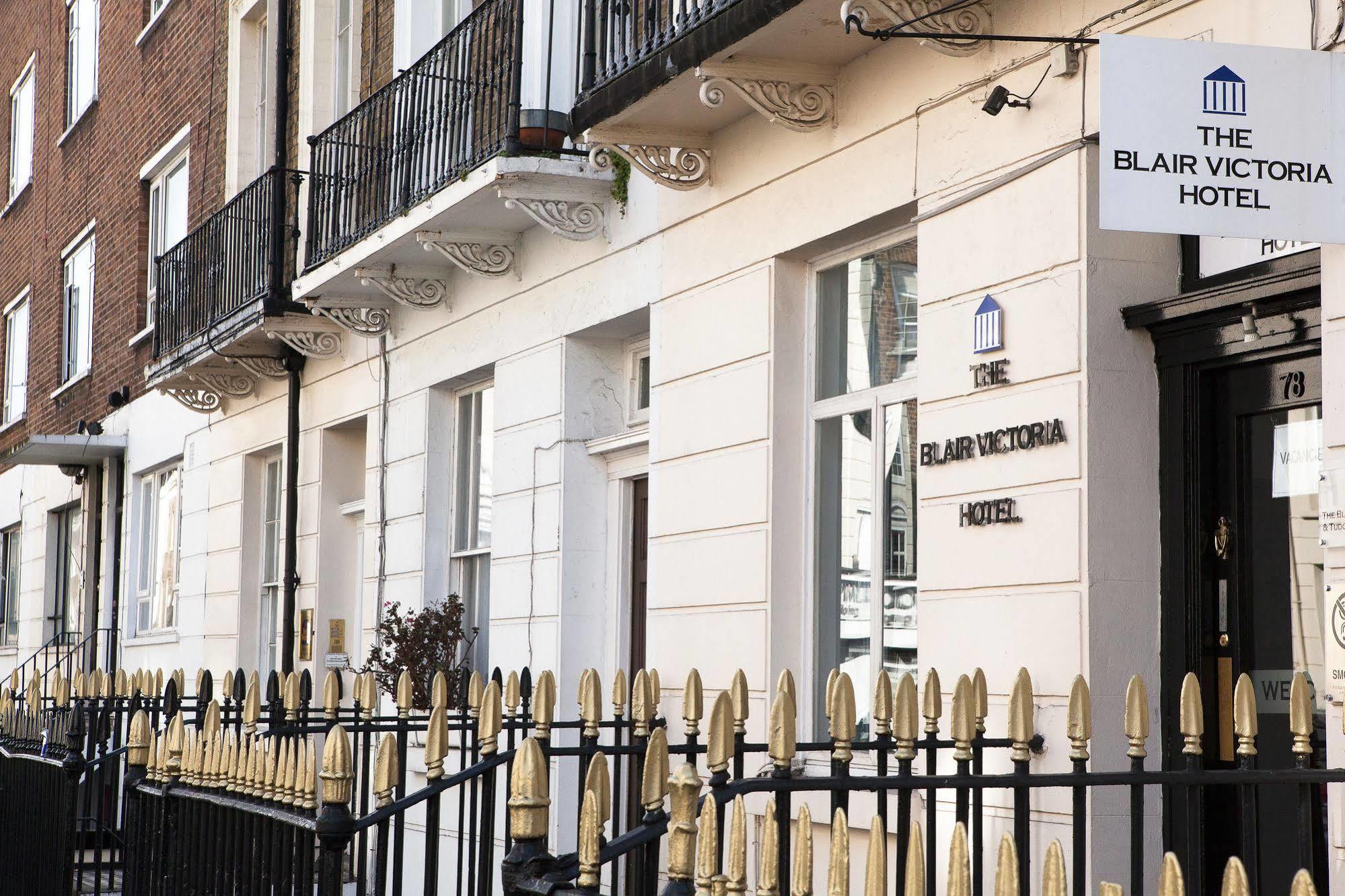 The Tudor Inn Hotel London Exterior photo